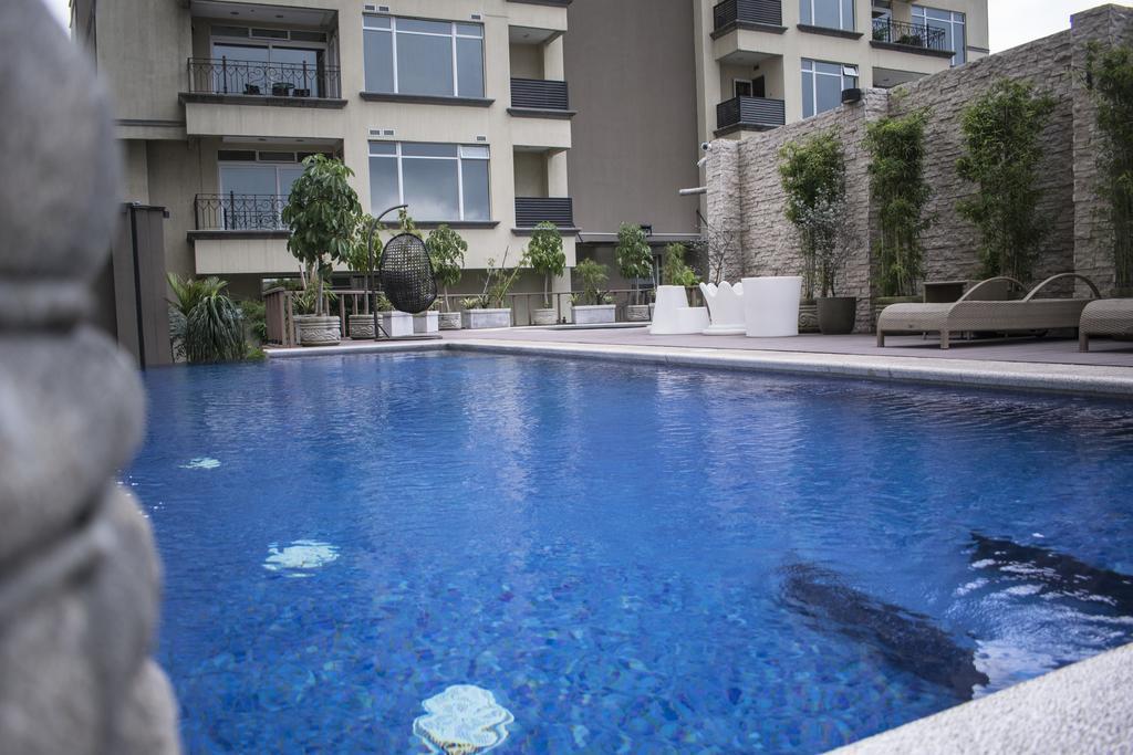 Torres Del Lago Suites And Apartments San José Extérieur photo