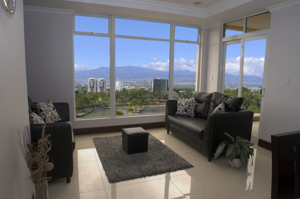 Torres Del Lago Suites And Apartments San José Extérieur photo