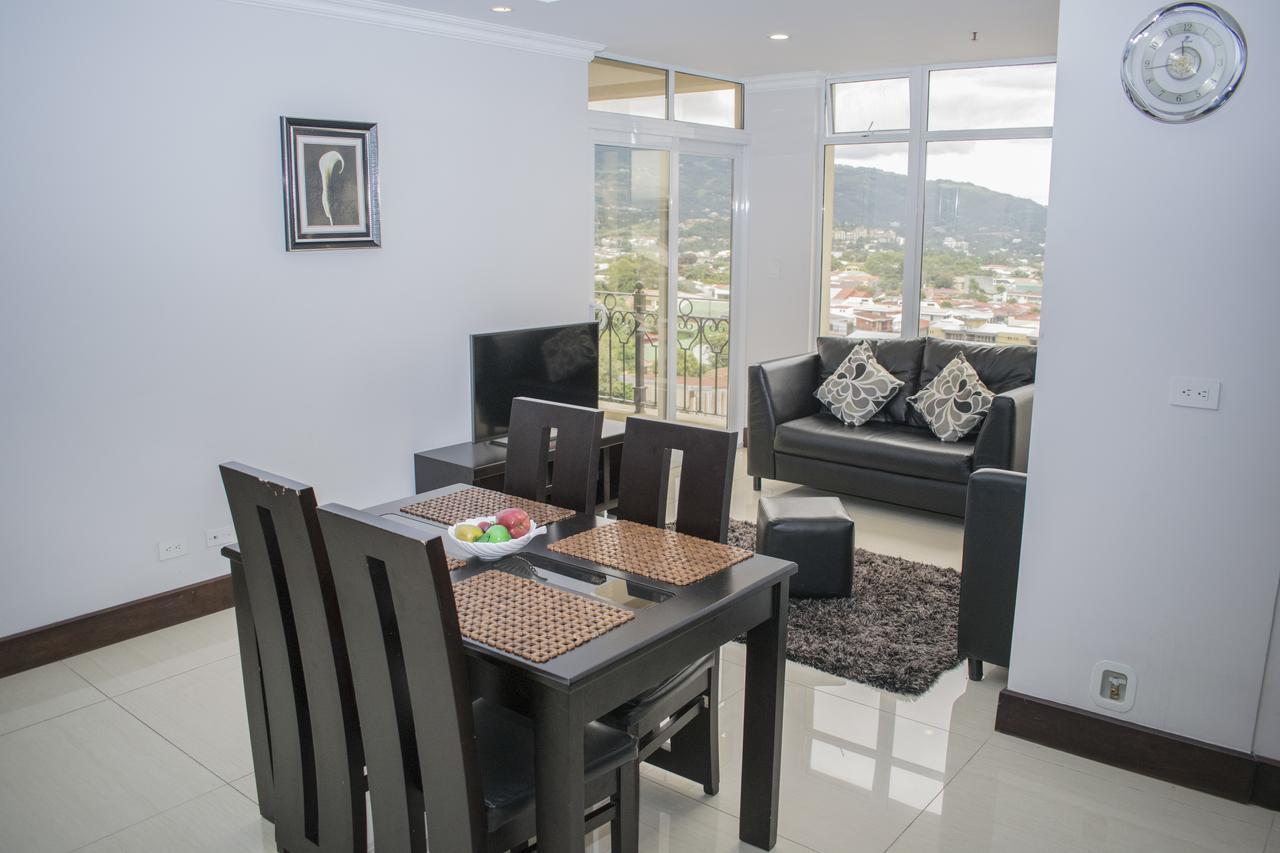 Torres Del Lago Suites And Apartments San José Extérieur photo