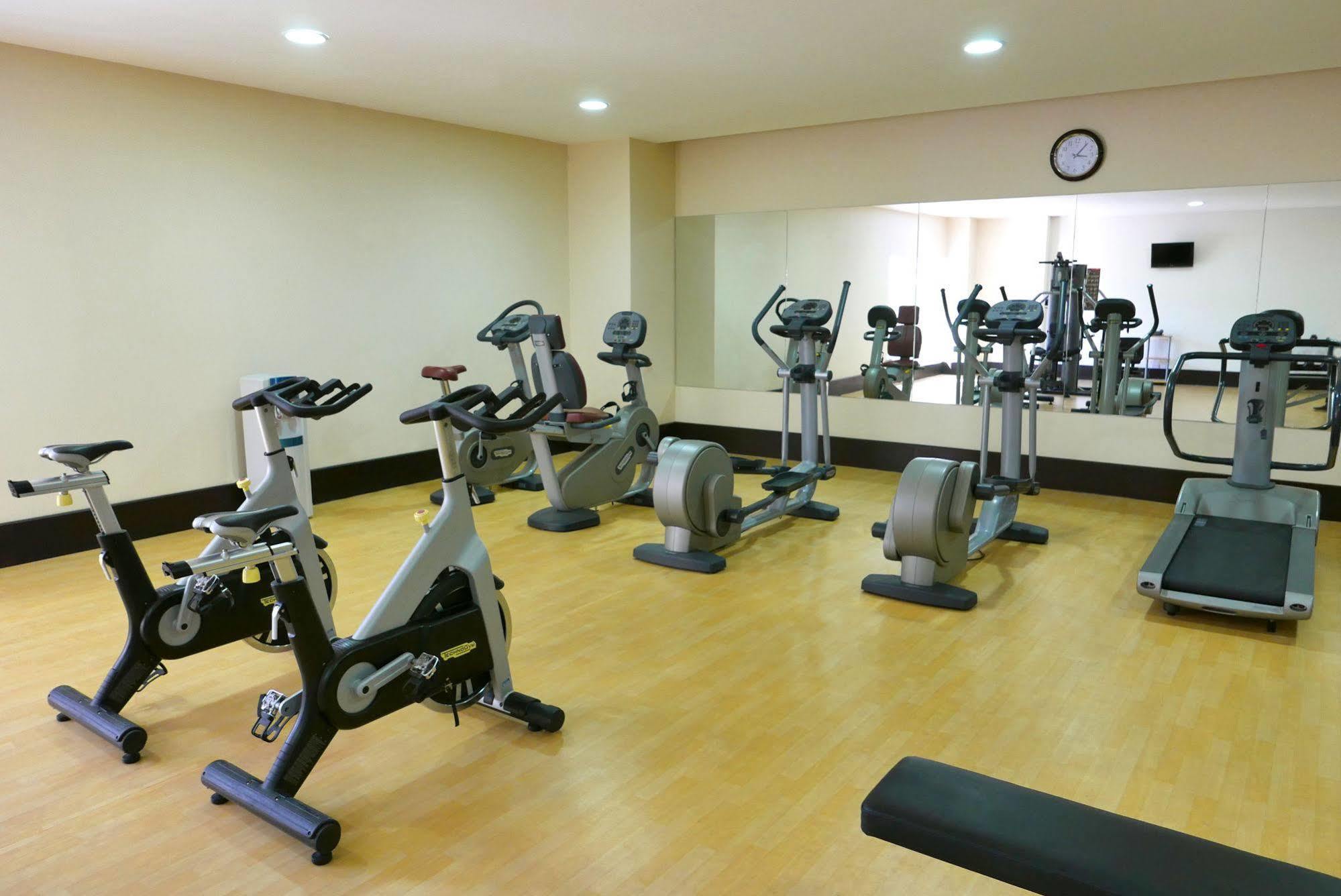 Torres Del Lago Suites And Apartments San José Extérieur photo